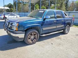 Salvage cars for sale from Copart -no: 2005 Chevrolet Avalanche K1500
