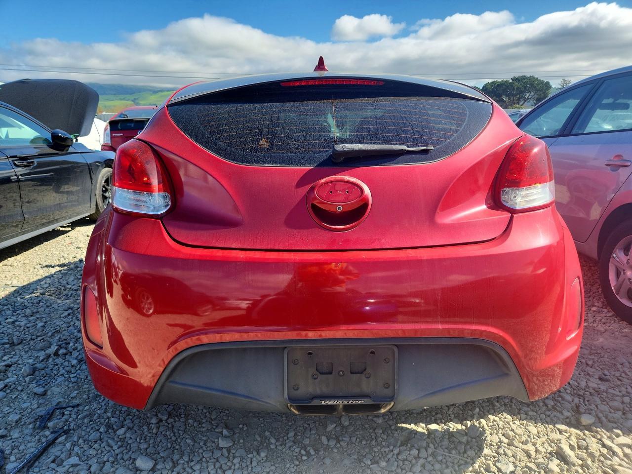2016 Hyundai Veloster Base
