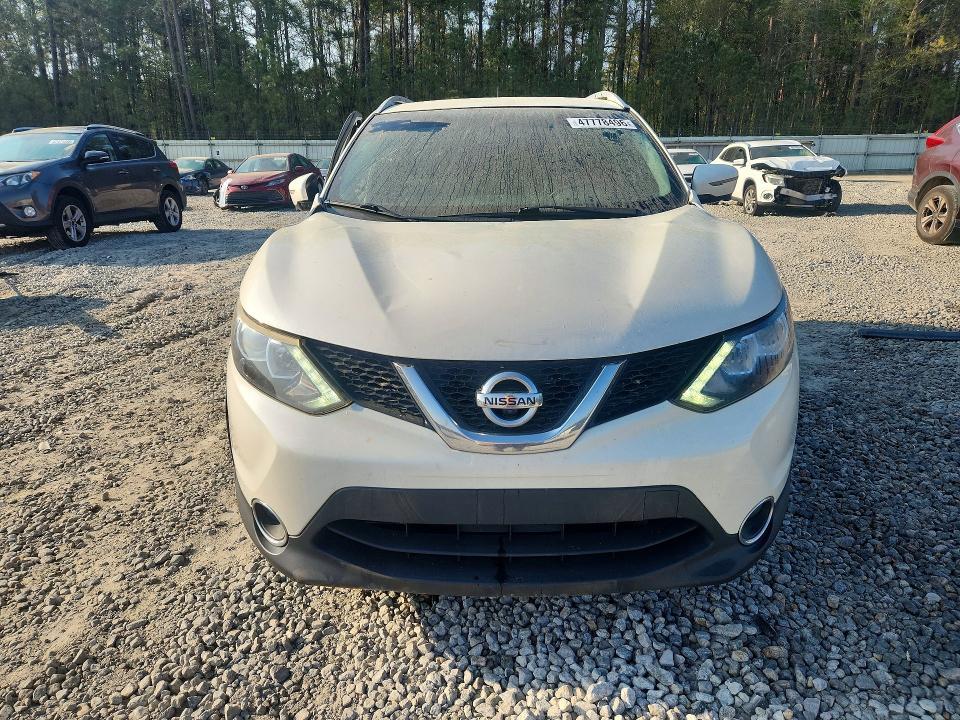 2018 Nissan Rogue Sport sv
