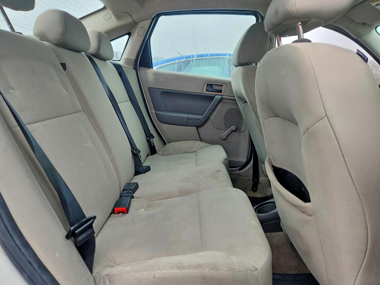 2010 Ford Focus s