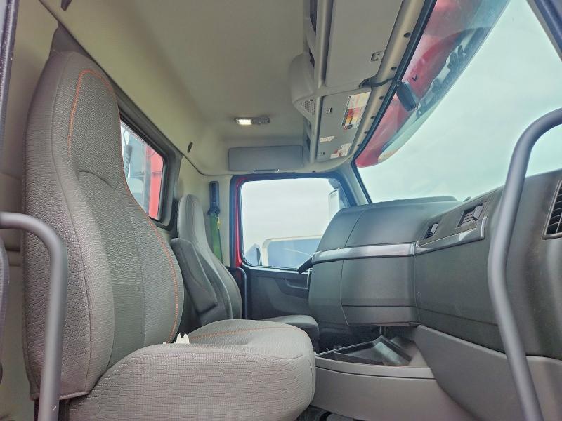 2022 Volvo Vnr Semi Truck