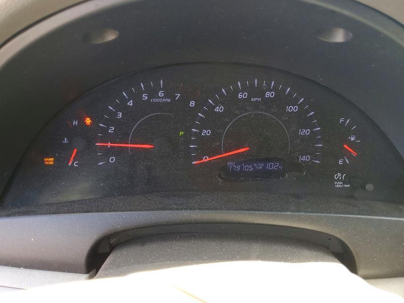2010 Toyota Camry le