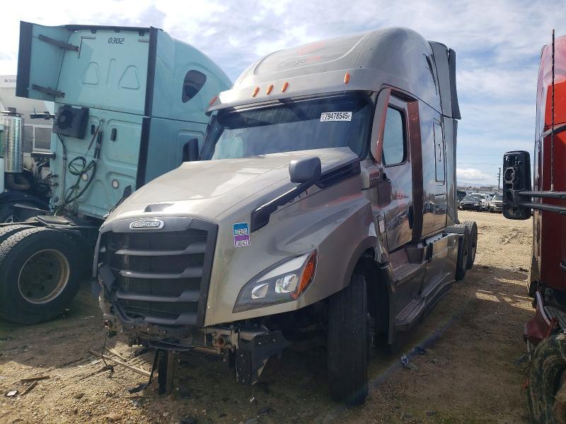 2023 Freigliner Cascadia 126