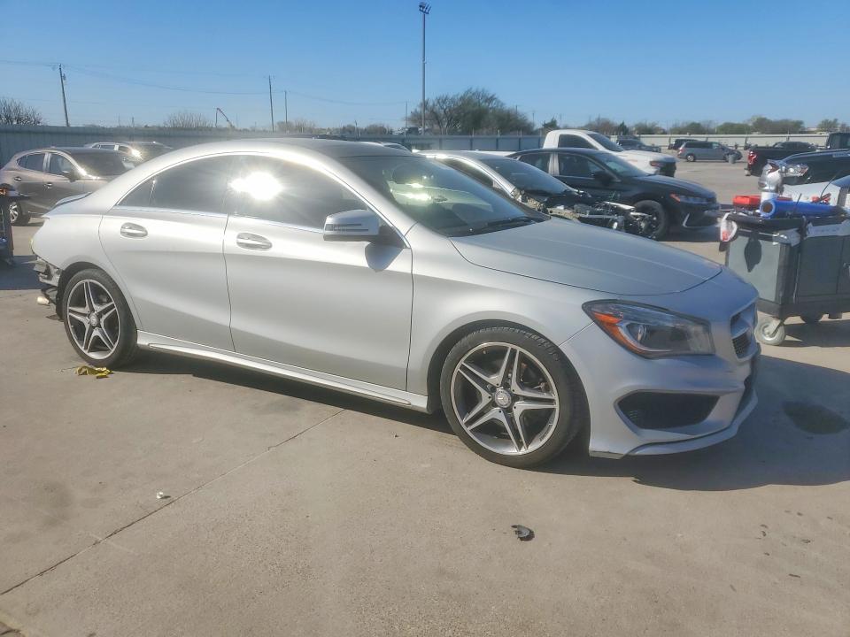 2015 Mercedes-Benz Cla 250