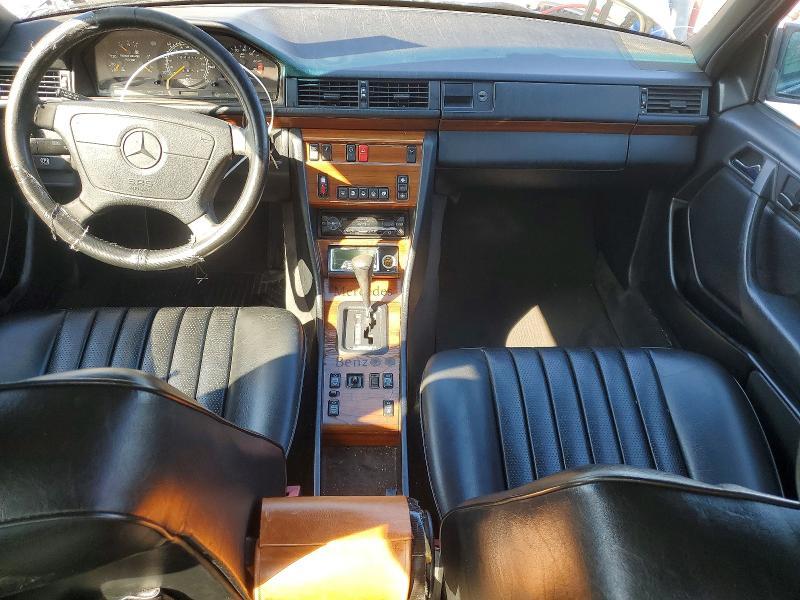 1992 Mercedes-Benz 300 e 2.6