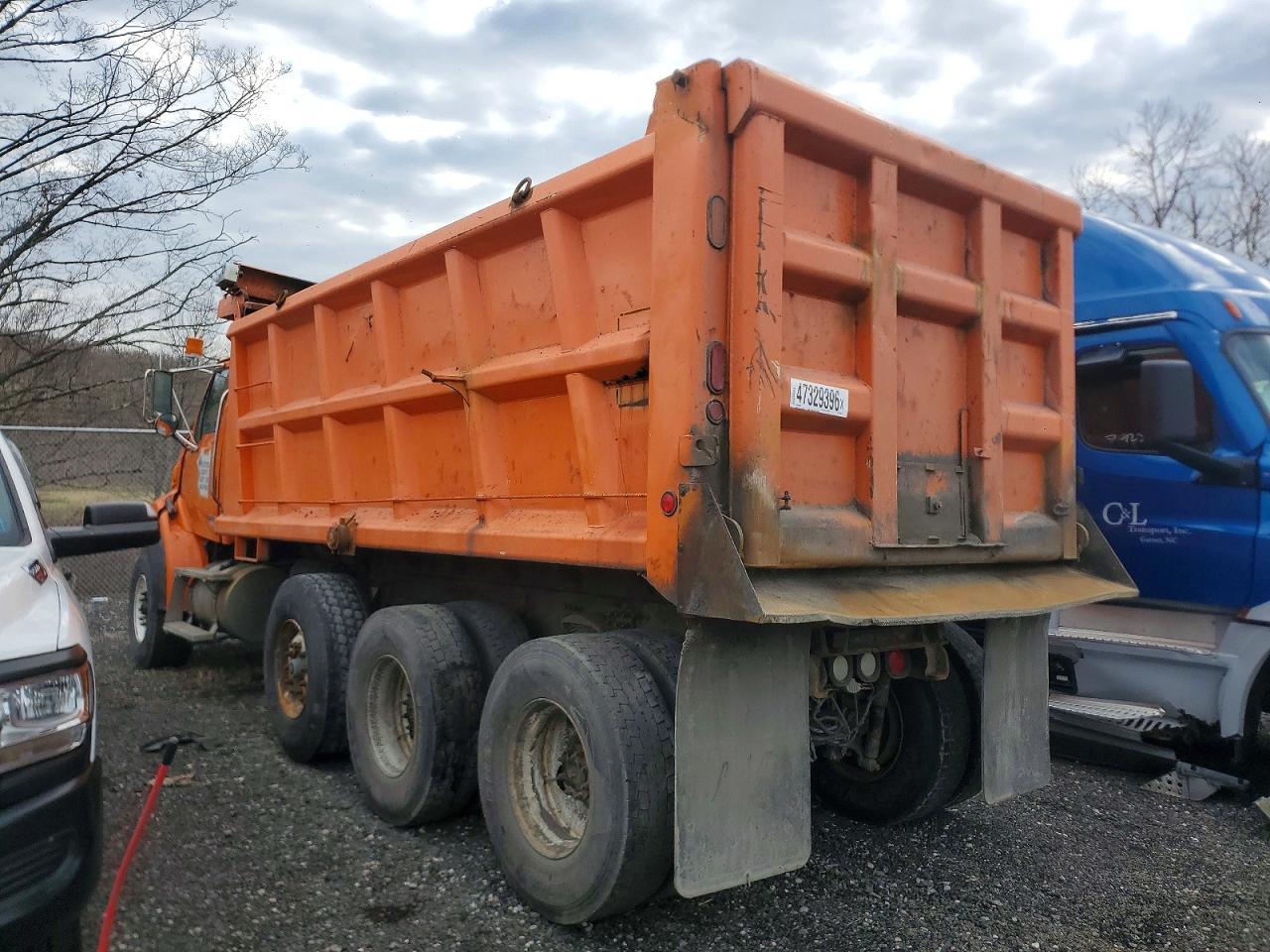 2007 Sterling LT9500 Dump Truck