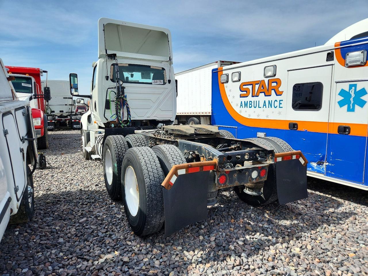 2019 International LT625 Semi Truck
