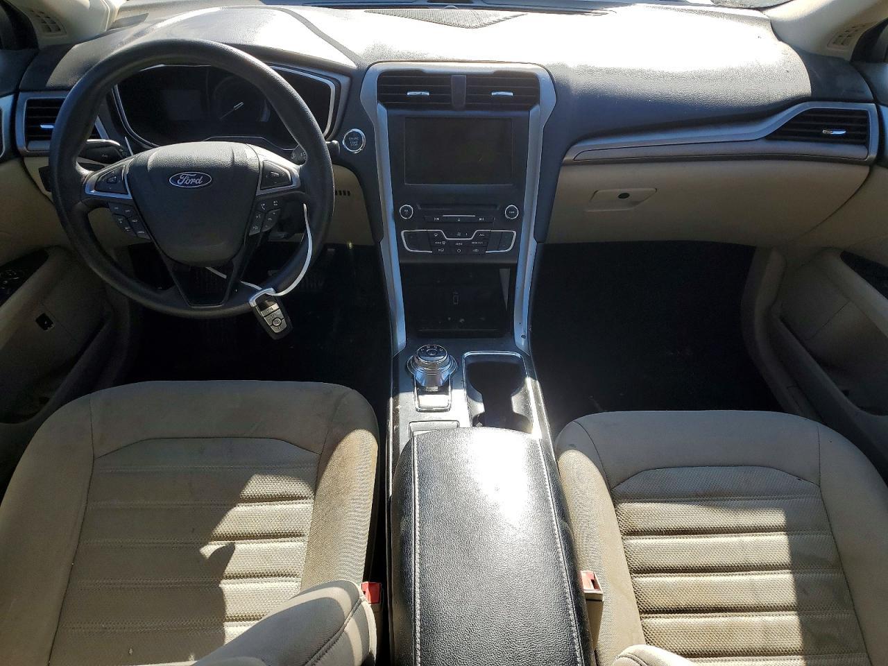 2018 Ford Fusion se Hybrid