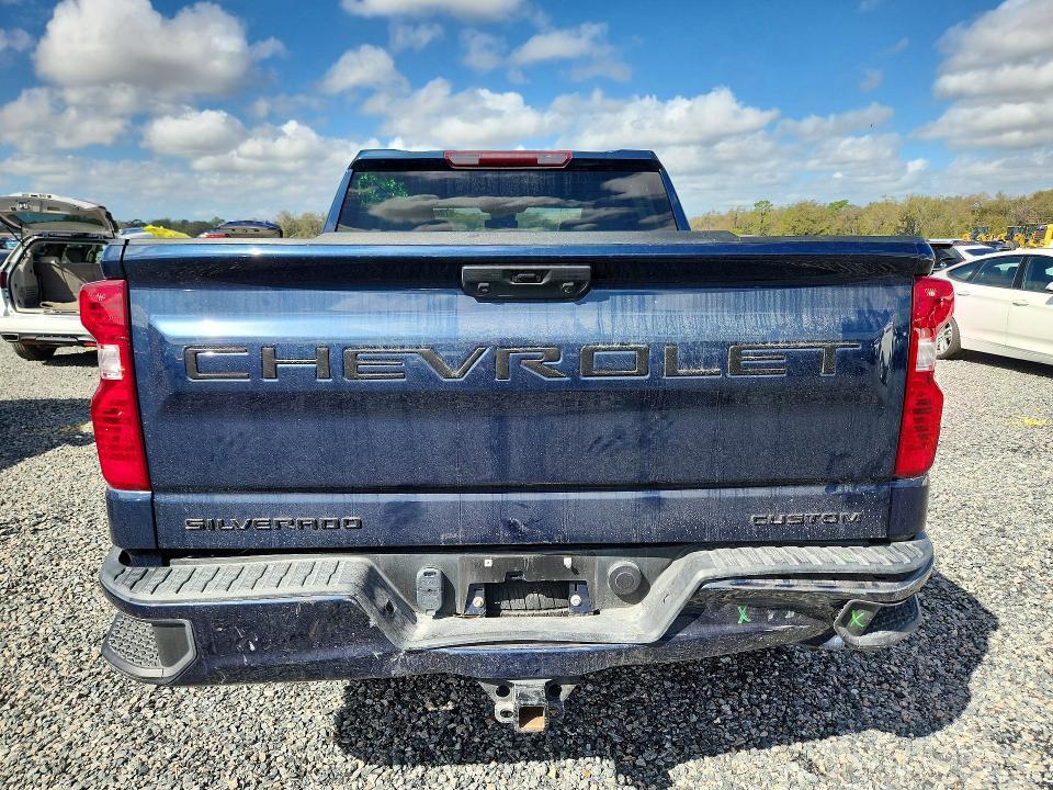 2022 Chevrolet Silverado C1500 Custom