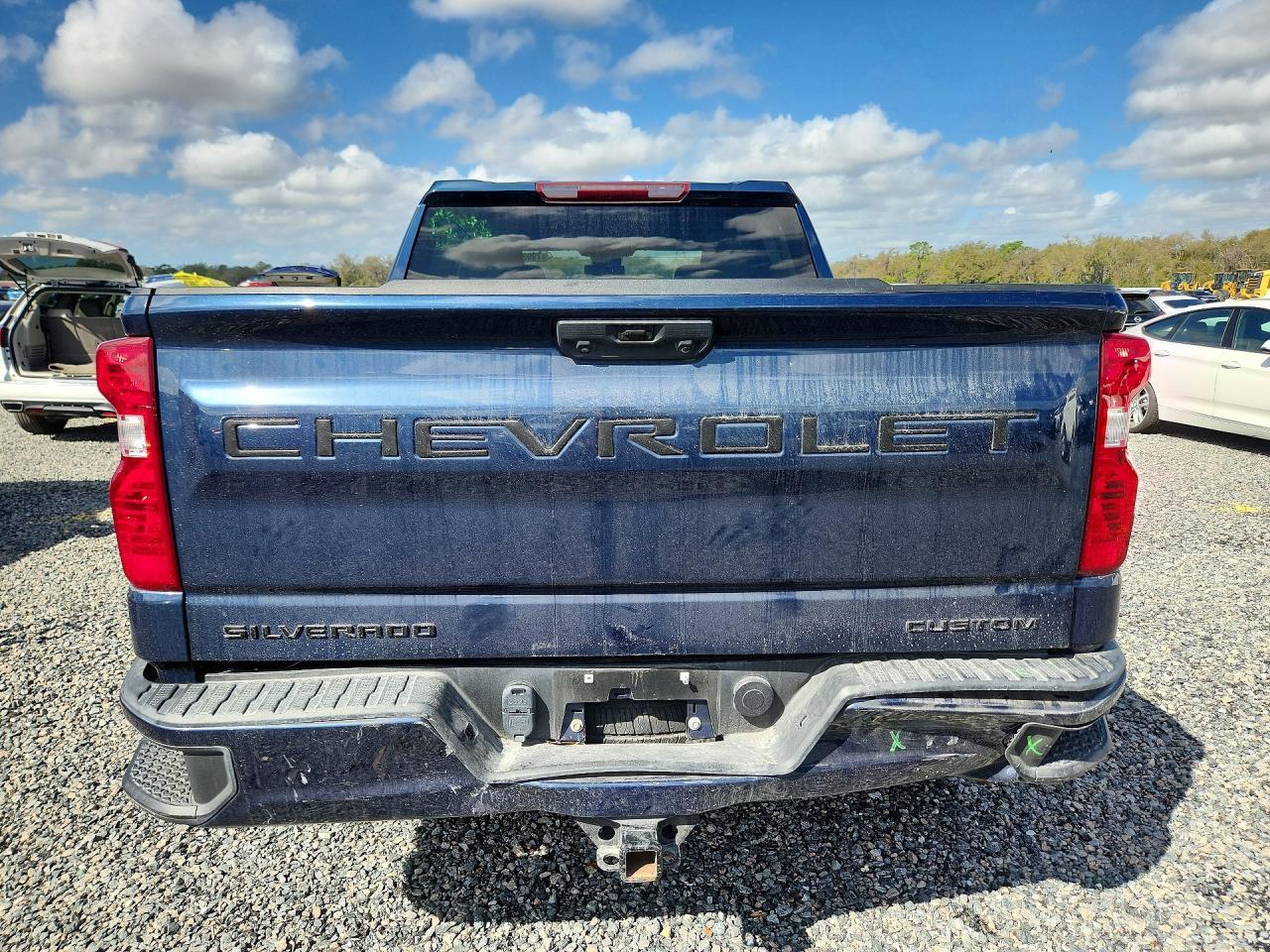 2022 Chevrolet Silverado C1500 Custom