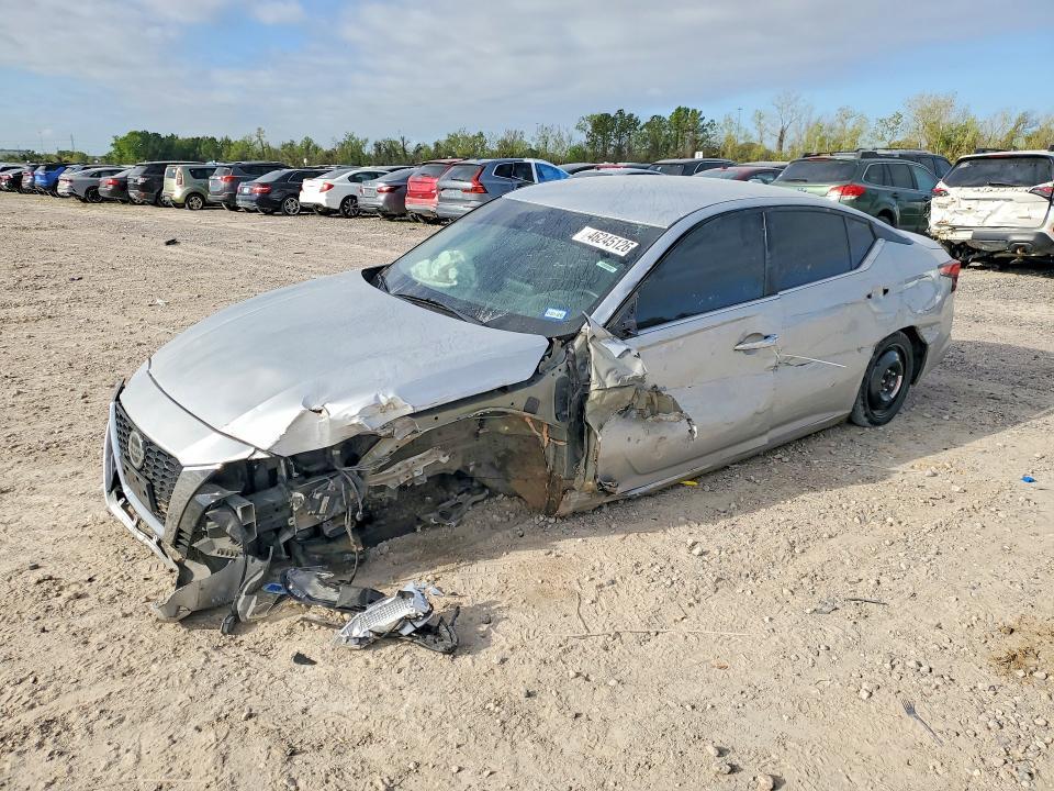 2021 Nissan Altima 2.5 sv