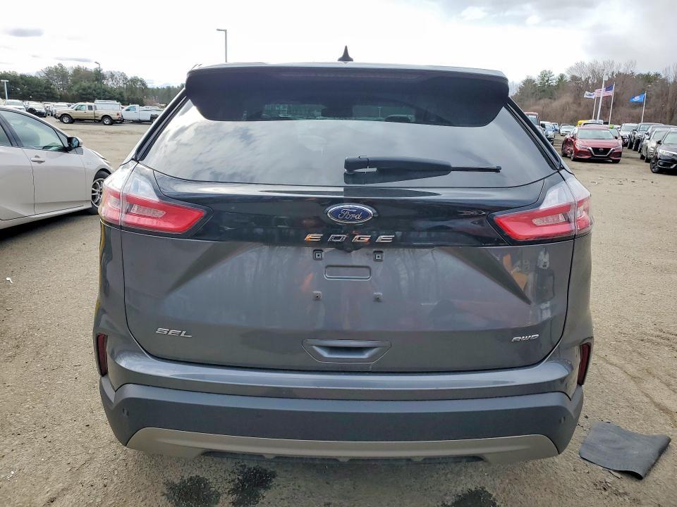 2023 Ford Edge sel