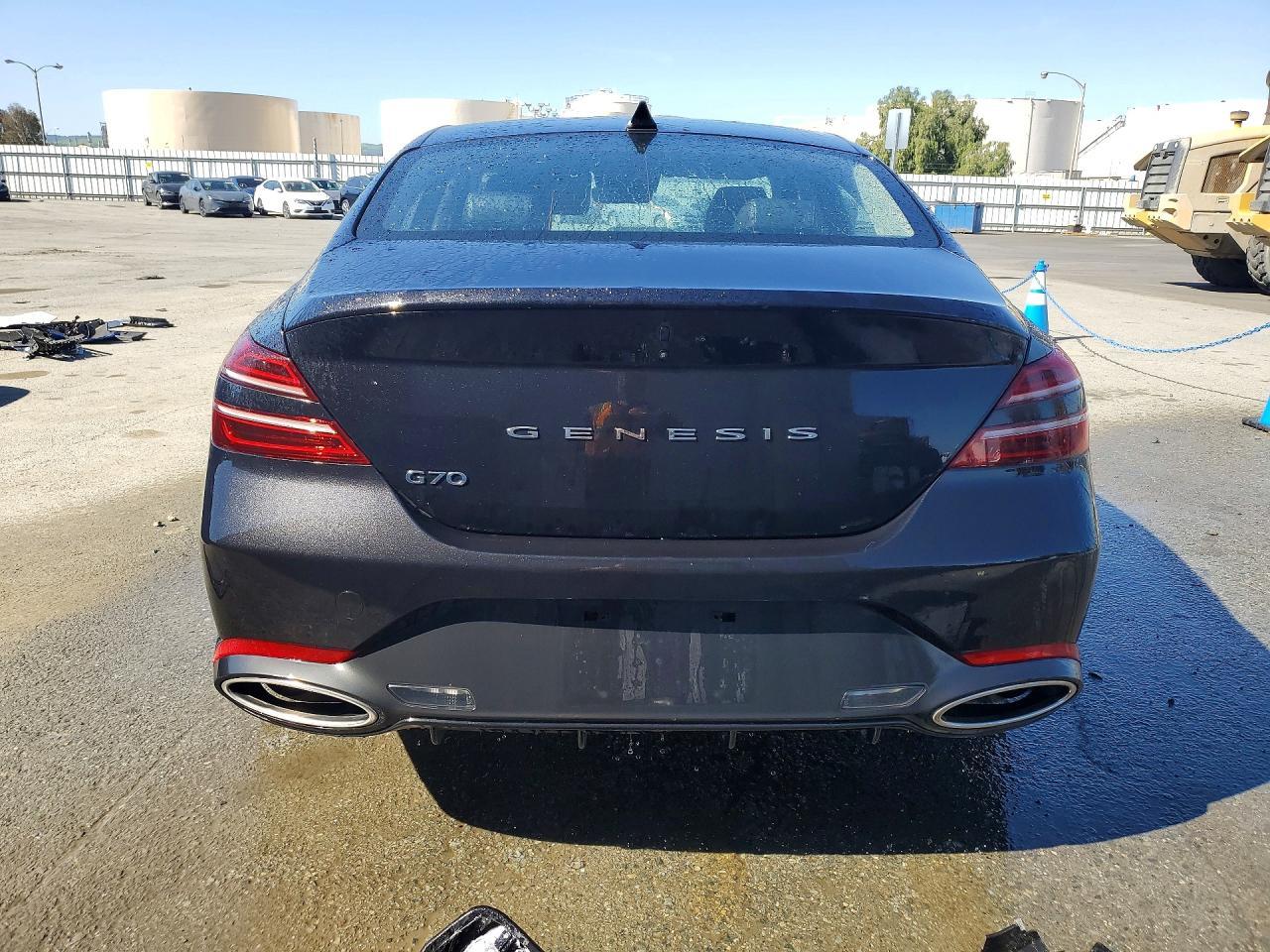 2025 Genesis G70 2.5t Standard