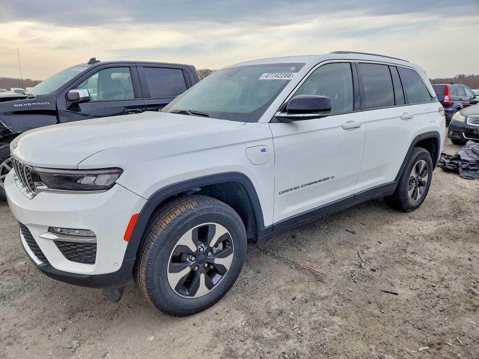 2022 Jeep Grand Cherokee Limited 4XE
