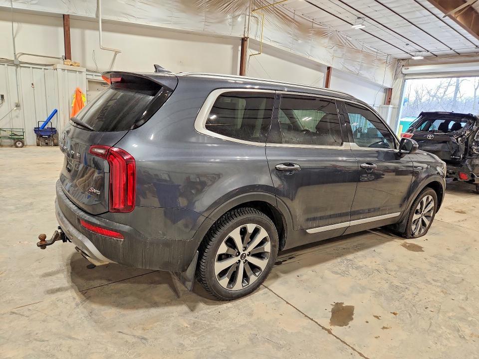2021 KIA Telluride s