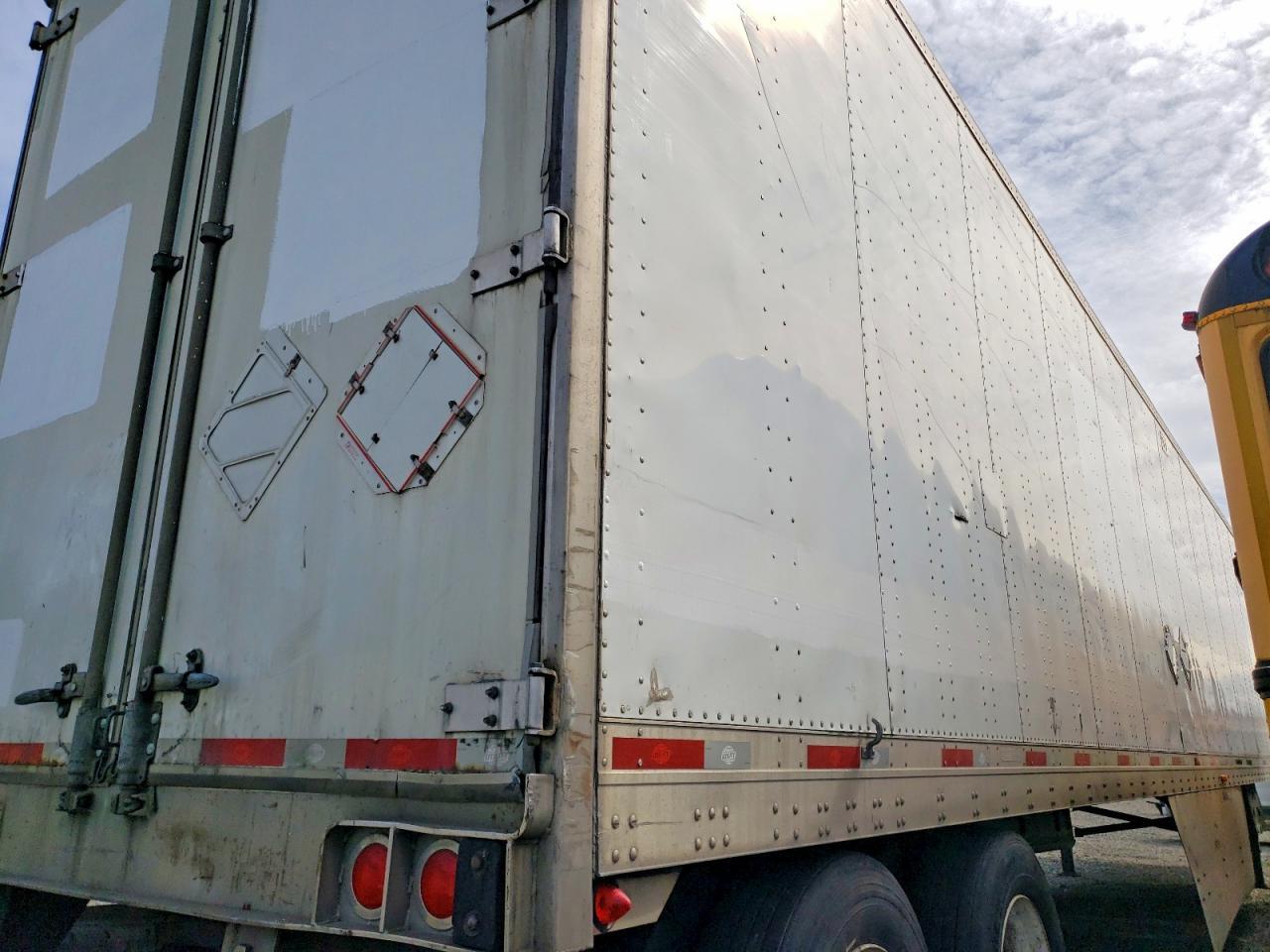 2015 Utility VS2DX DRY Van Trailer