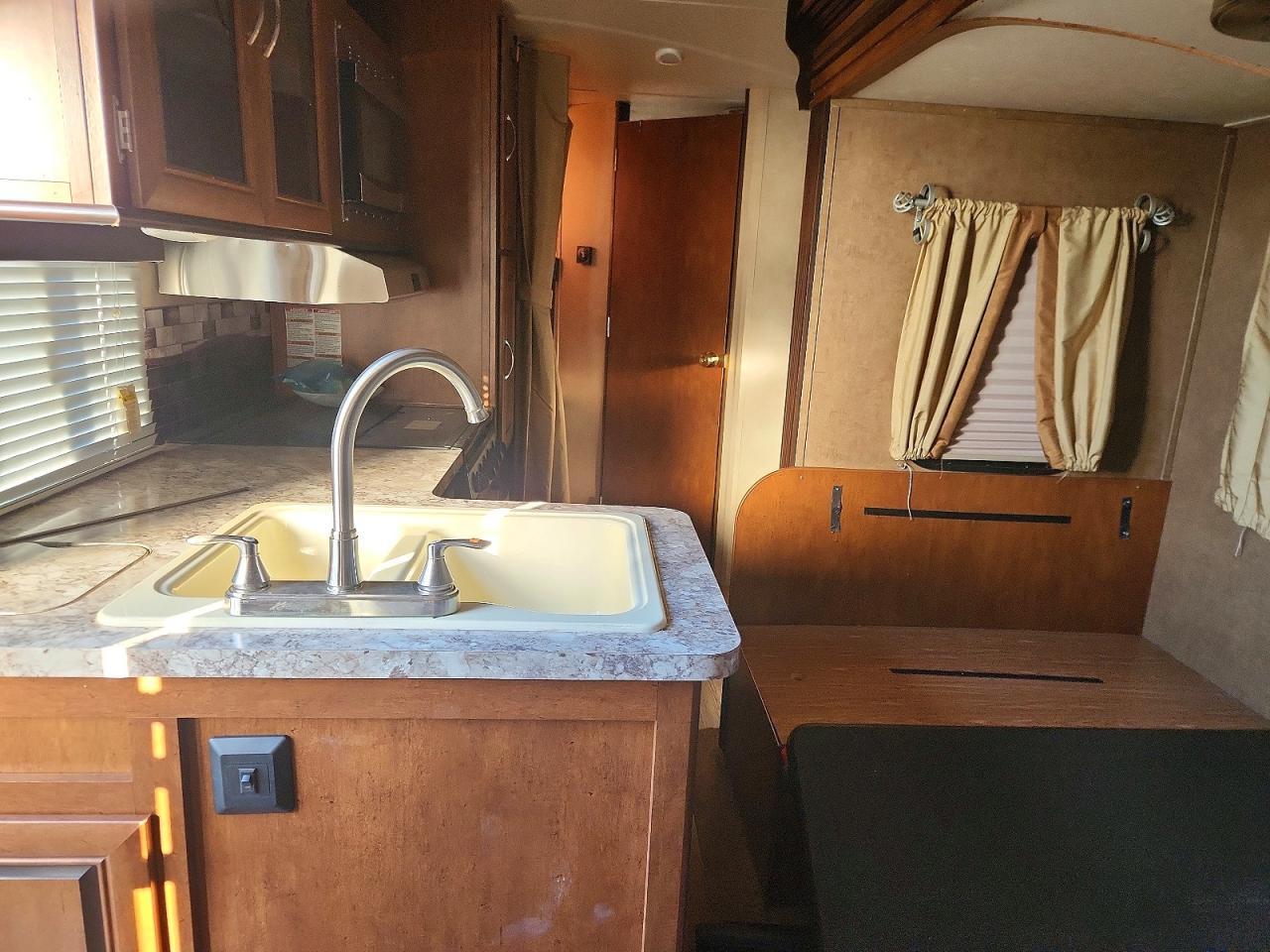 2017 Foresriver 2017 Forest River Vibe Camper