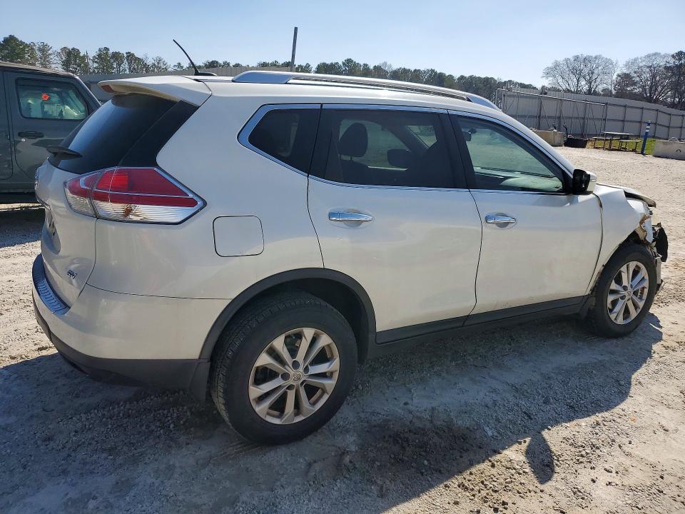 2015 Nissan Rogue sv