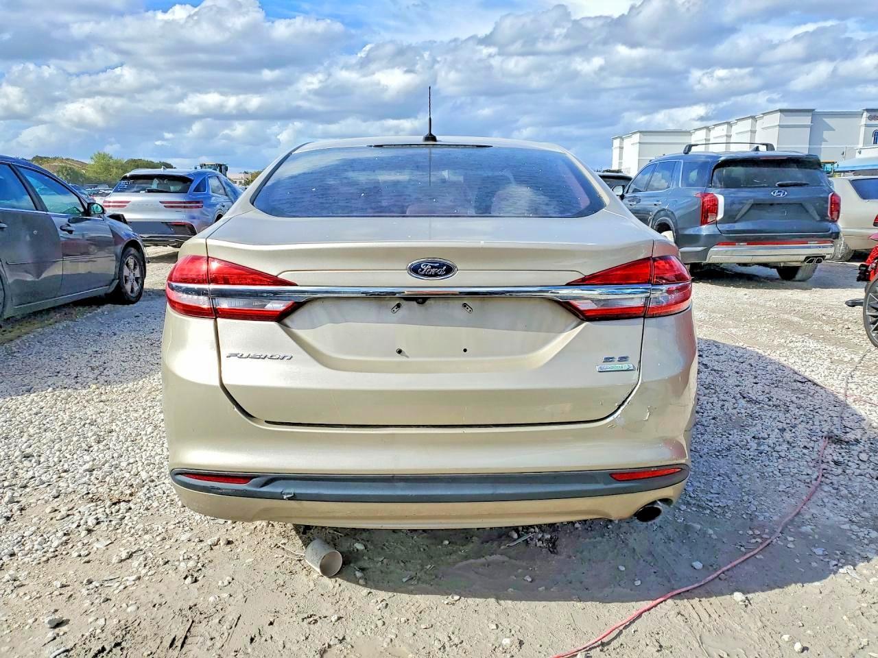 2017 Ford Fusion se