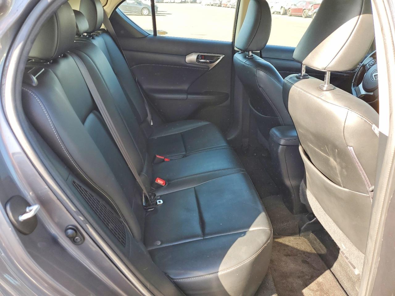 2015 Lexus Ct 200h Base