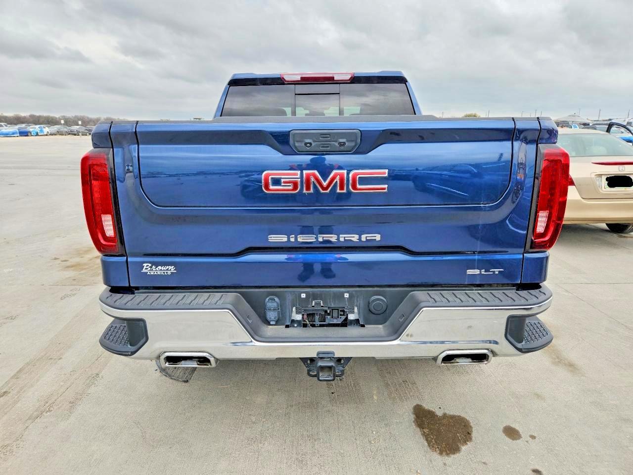 2023 GMC Sierra K1500 SLT
