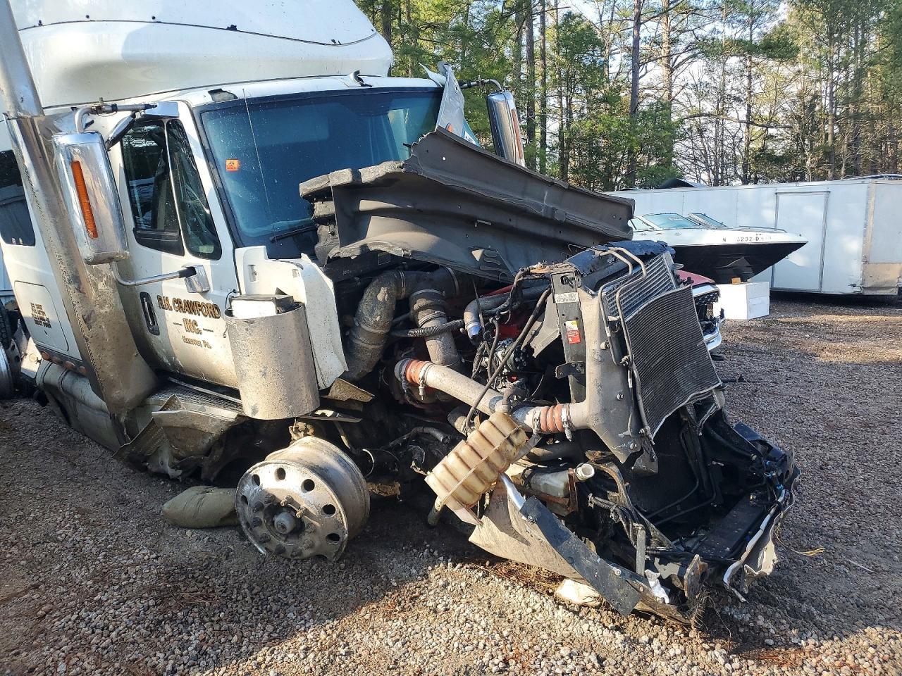 2017 International LF517 Semi Truck