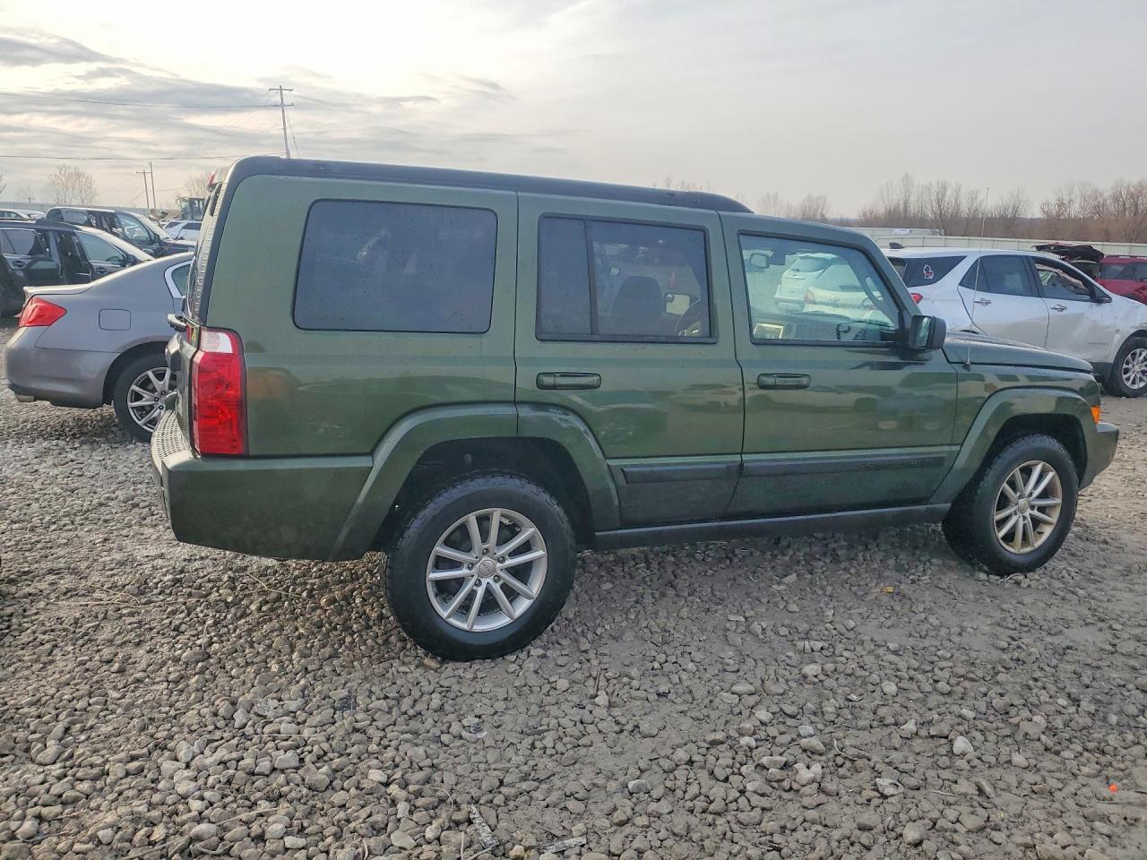 2009 Jeep Commander Sport