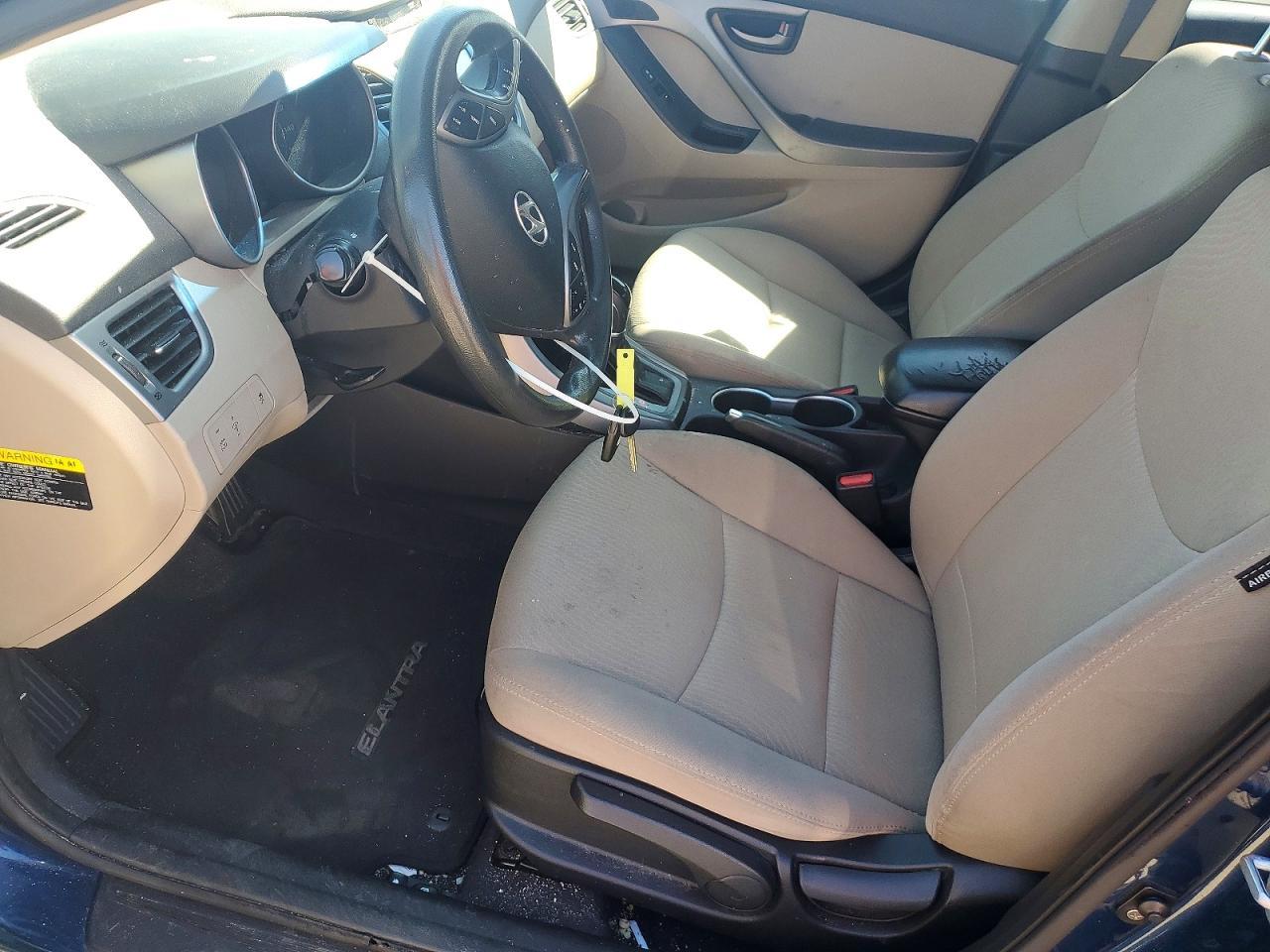 2014 Hyundai Elantra se
