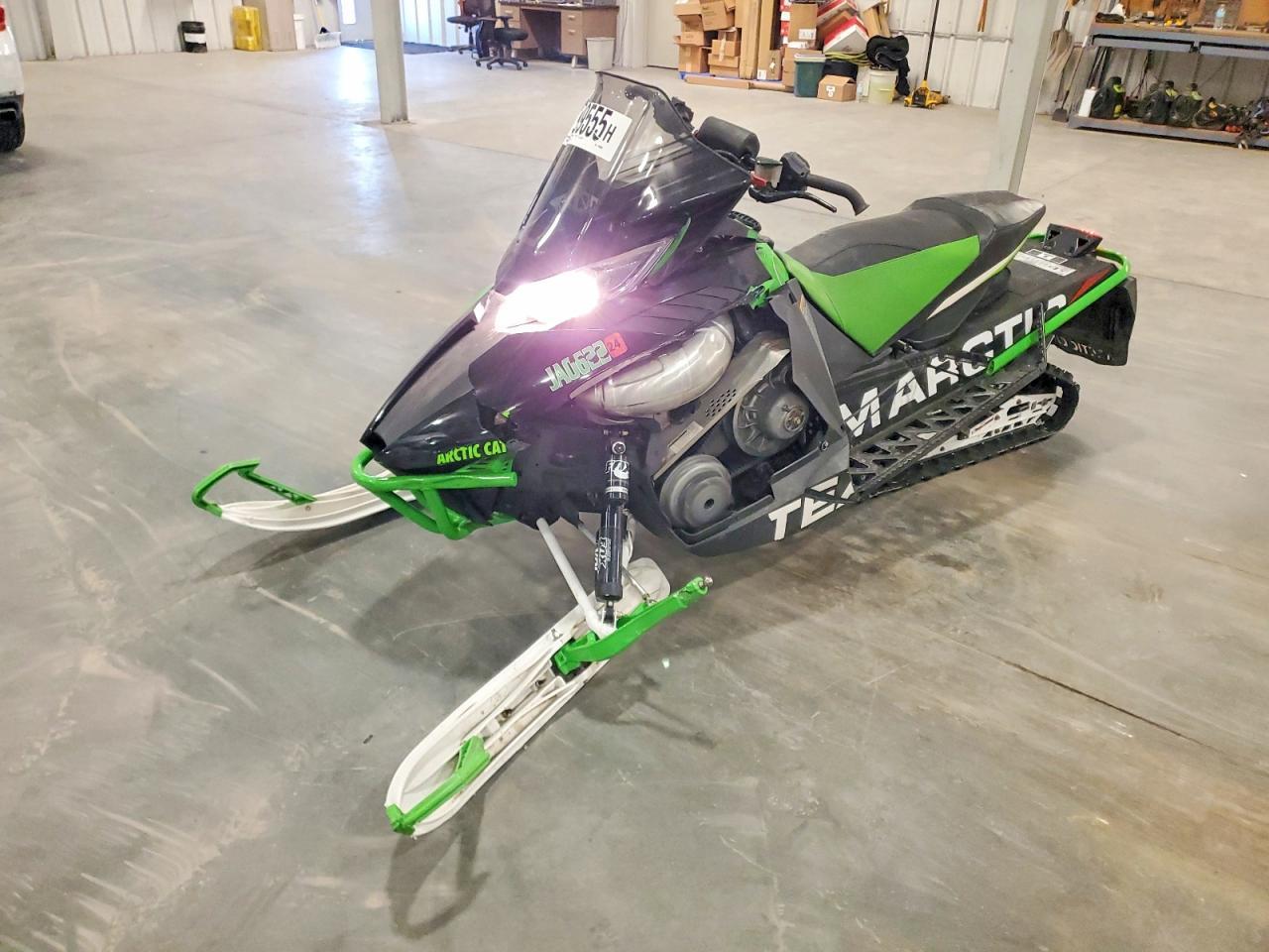 2016 Arctic Cat Snowmobile