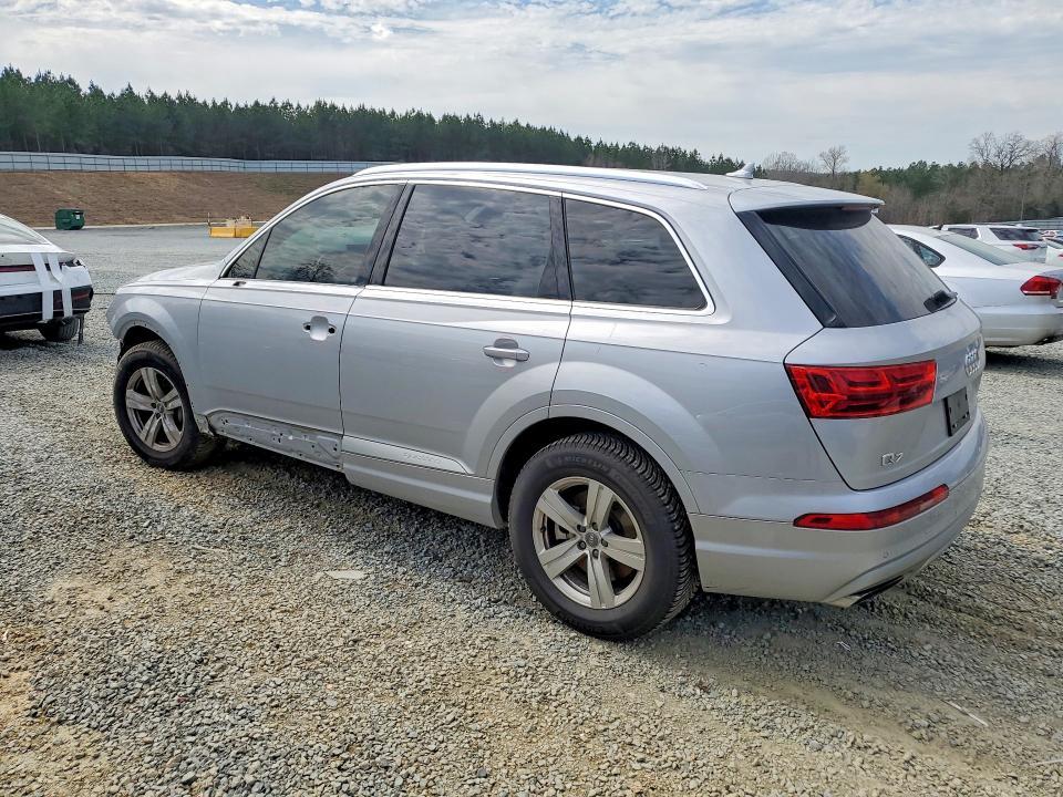 2017 Audi Q7 Premium
