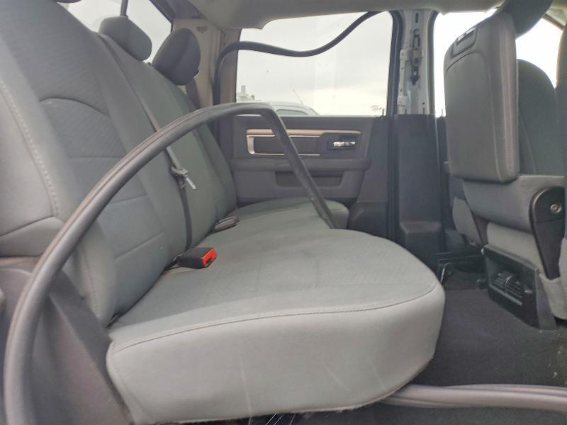 2020 Dodge RAM 1500 Classic SLT