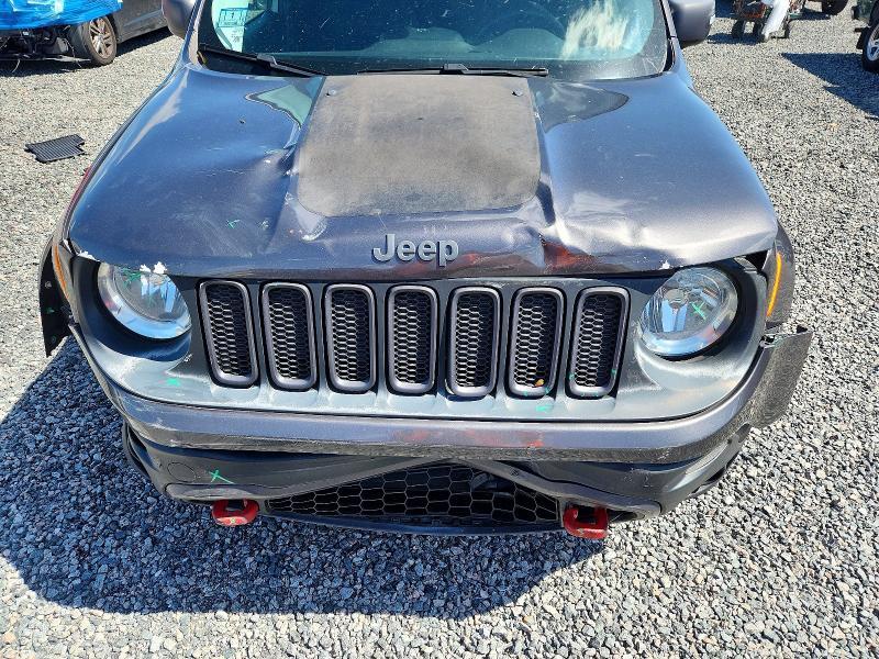 2017 Jeep Renegade Trailhawk