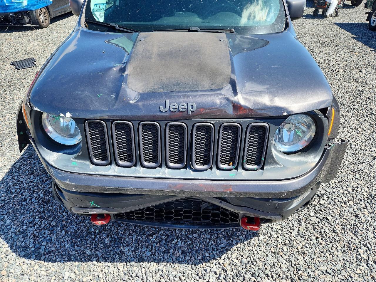 2017 Jeep Renegade Trailhawk