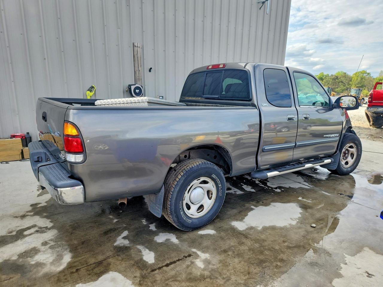 2003 Toyota Tundra SR5