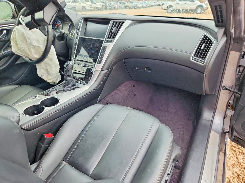 2018 Infiniti Q60 2.0t Luxe
