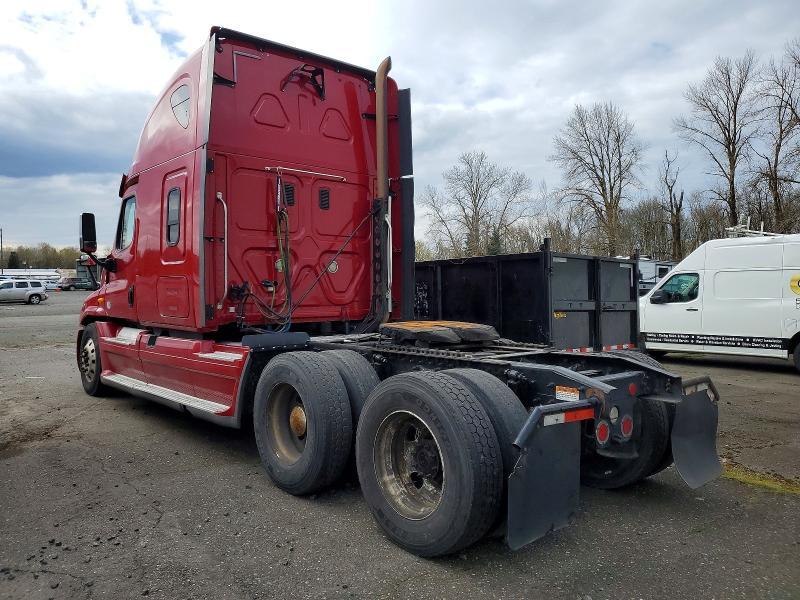 2014 Freigliner 2014 Freightliner Cascadia Semi Truck