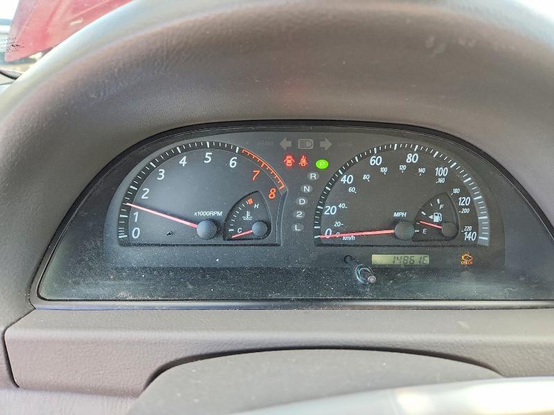 2004 Toyota Camry le