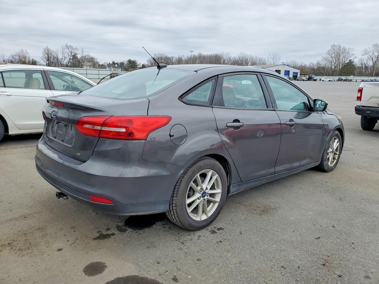 2016 Ford Focus se