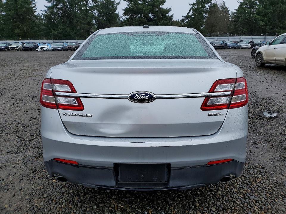 2013 Ford Taurus sel