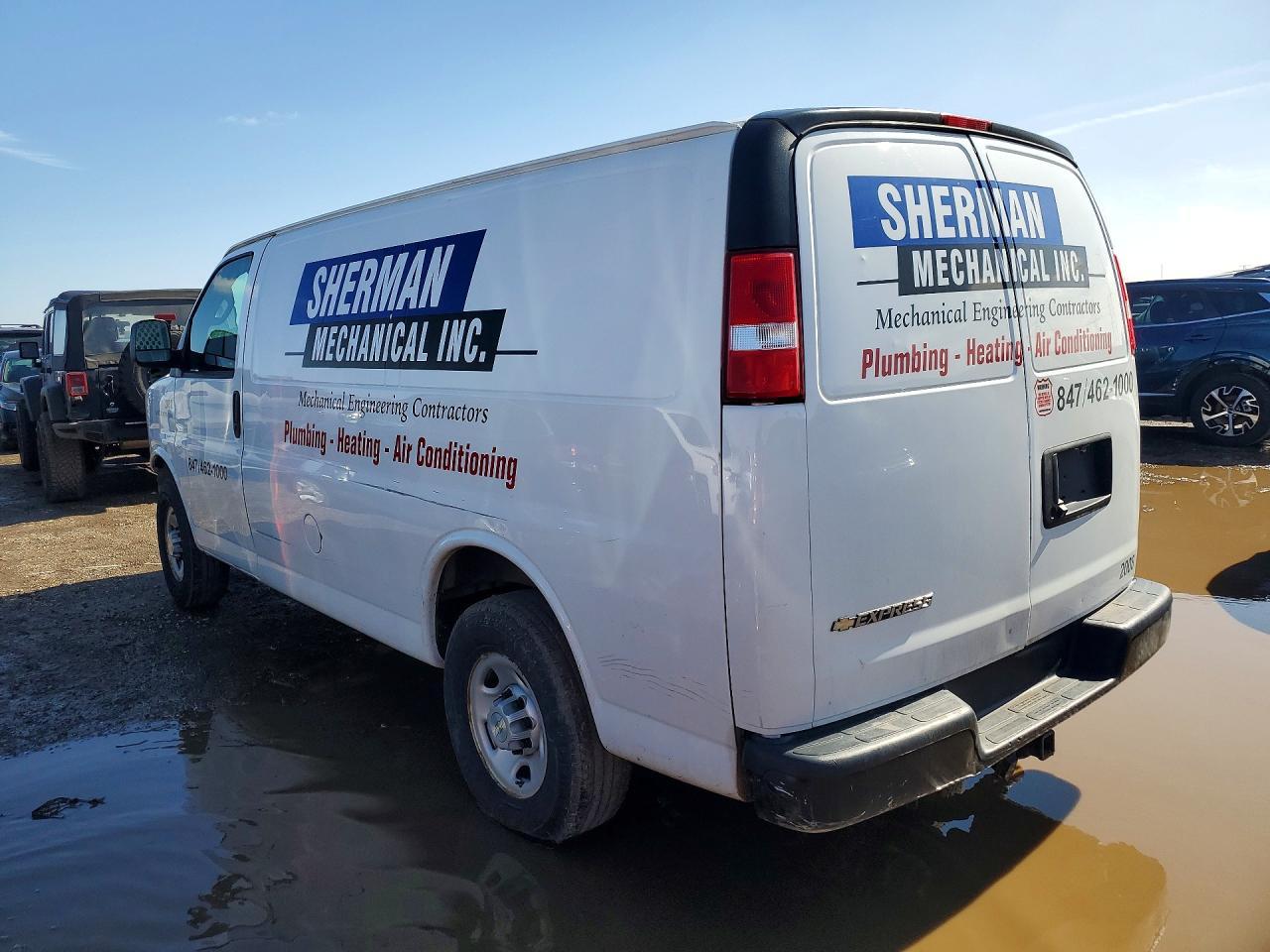 2020 Chev Express G3500