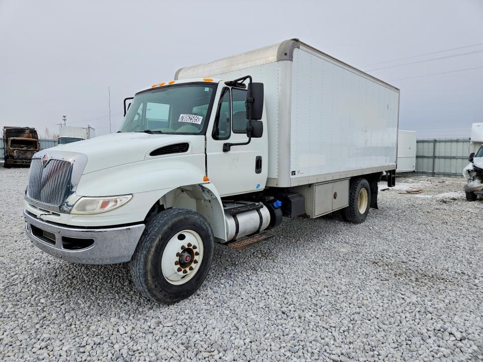 2015 International 4300 BOX Truck