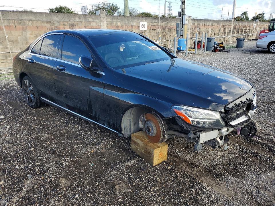 2019 Mercedes-Benz C300