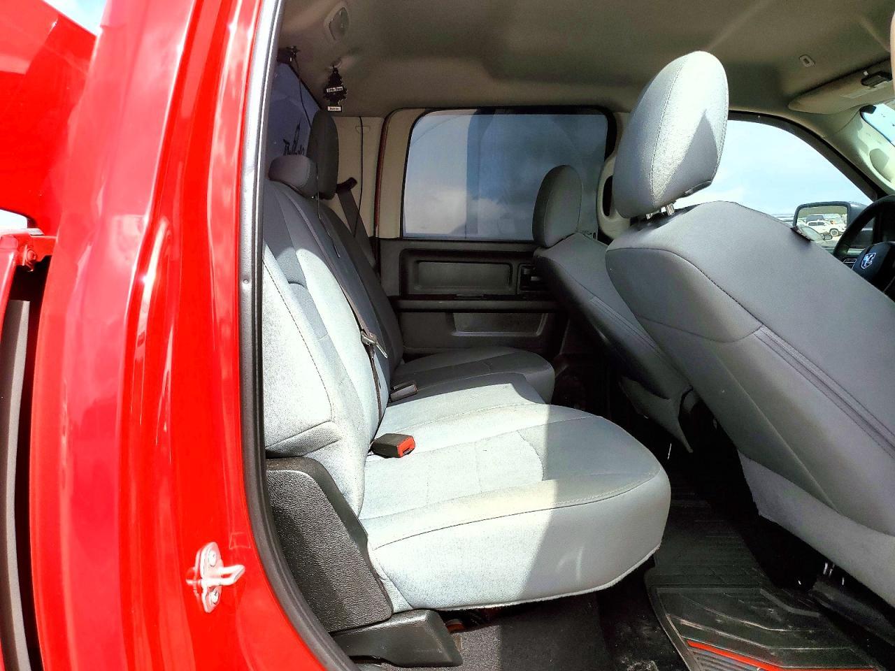 2018 Dodge RAM 1500 ST