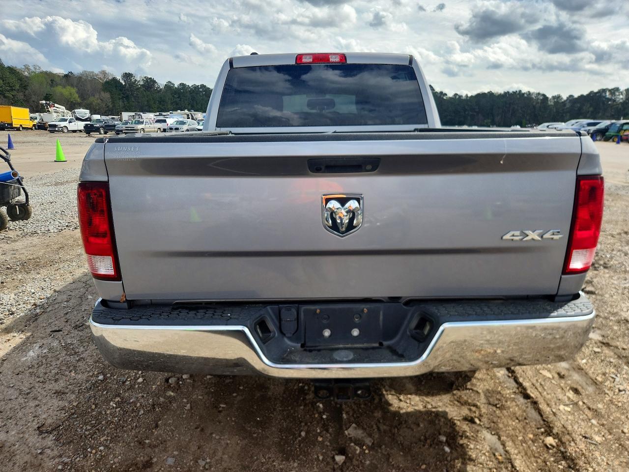 2020 Dodge RAM 1500 Classic SSV Hemi 5.7L V8