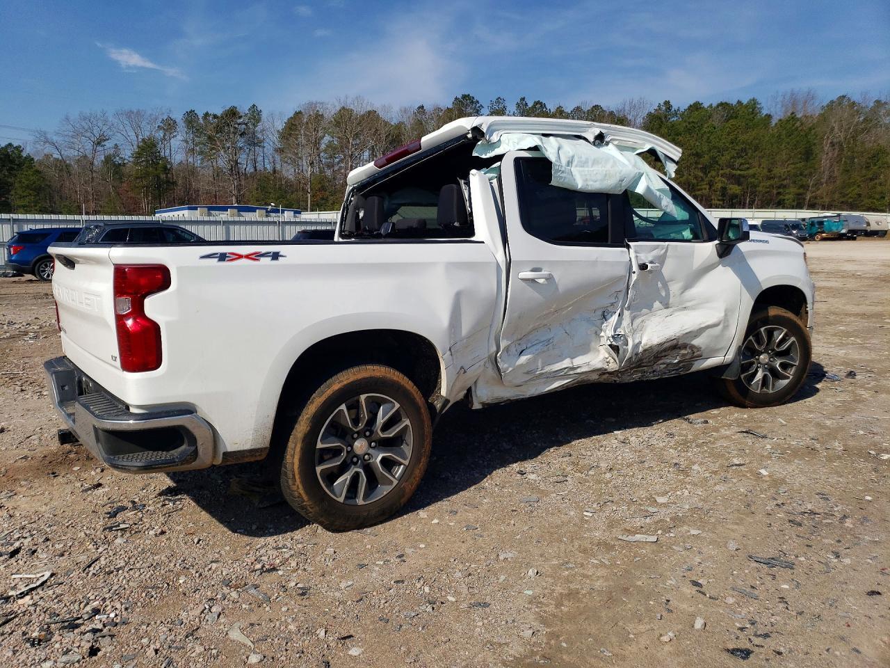 2024 Chevrolet Silverado K1500 LT