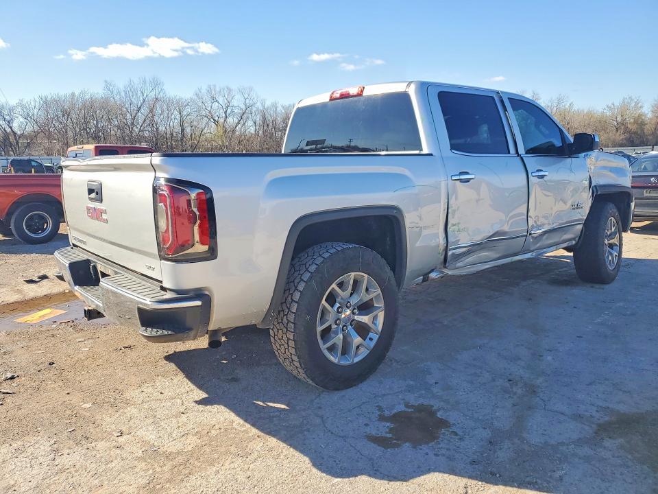 2018 GMC Sierra K1500 SLT