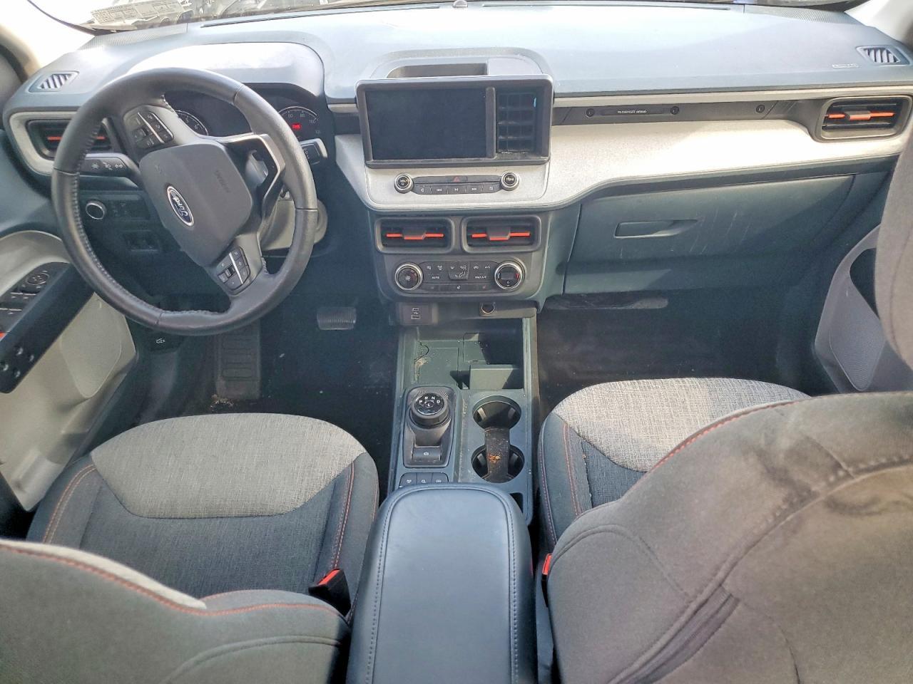 2022 Ford Maverick XL