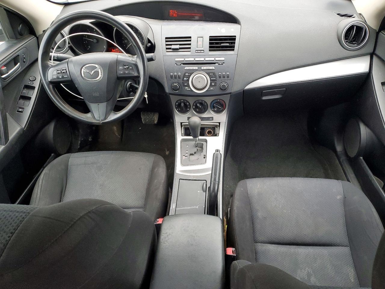 2010 Mazda 3 I