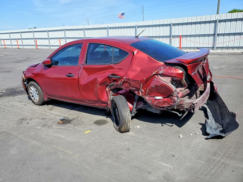 2017 Nissan Versa 1.6 s Plus