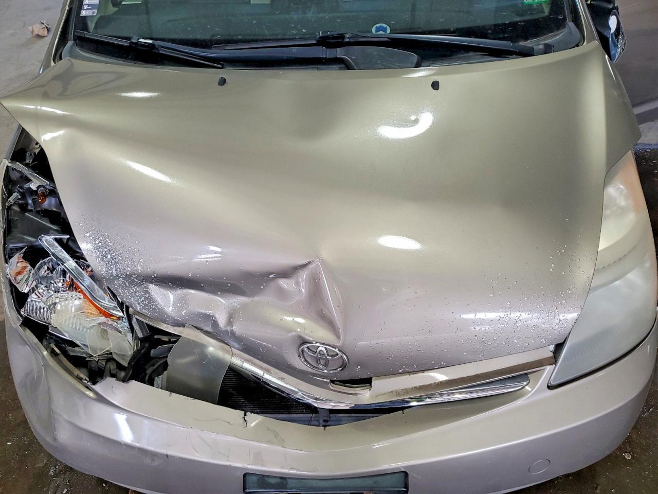 2006 Toyota Prius Base